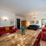 Apartment Living Eden By We Rent, Summercard Included