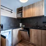 דירה Living Eden By We Rent, Summercard Included *