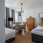 Living Eden By We Rent, Summercard Included דירה *