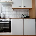 Apartment Living Eden By We Rent, Summercard Included