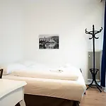 דירה Living Eden By We Rent, Summercard Included *