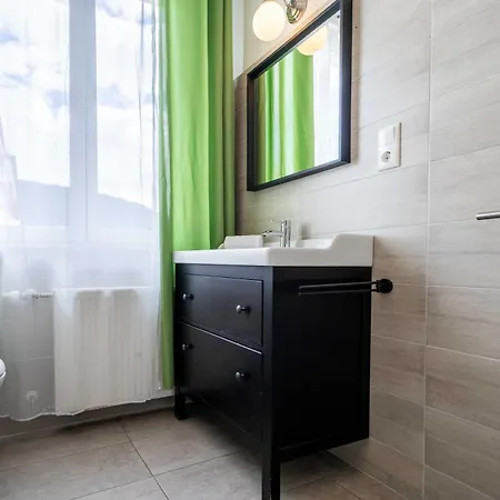 Living Eden By We Rent, Summercard Included Apartman
