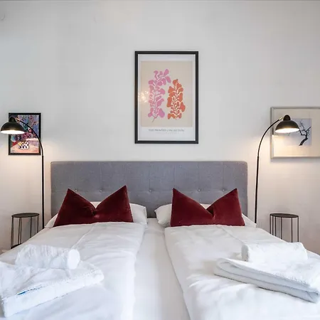 Living Eden By We Rent *