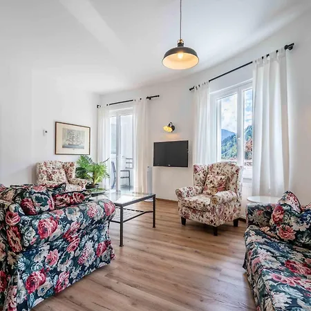 Apartment Living Eden By We Rent, Summercard Included Zell am See