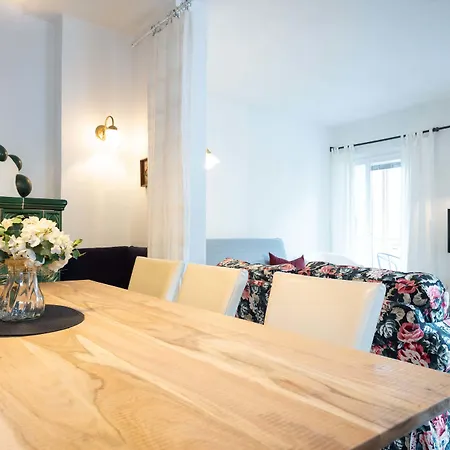 Living Eden By We Rent Apartment