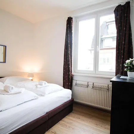 Living Eden By We Rent, Summercard Included Apartment