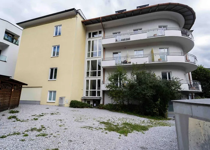 Apartamento Living Eden By We Rent, Summercard Included
